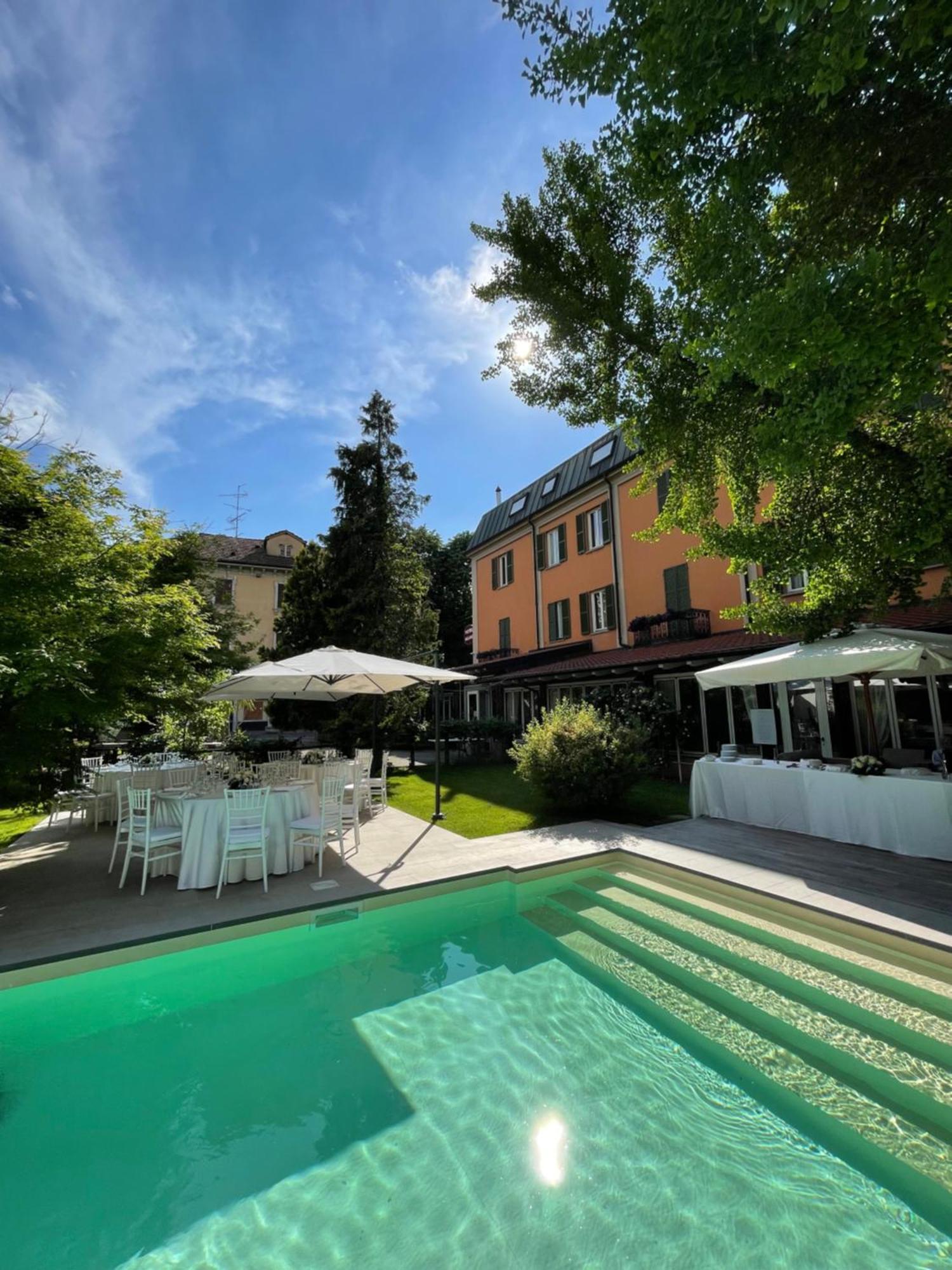 Hotel Milano Pool & Garden Salice Terme Exteriér fotografie