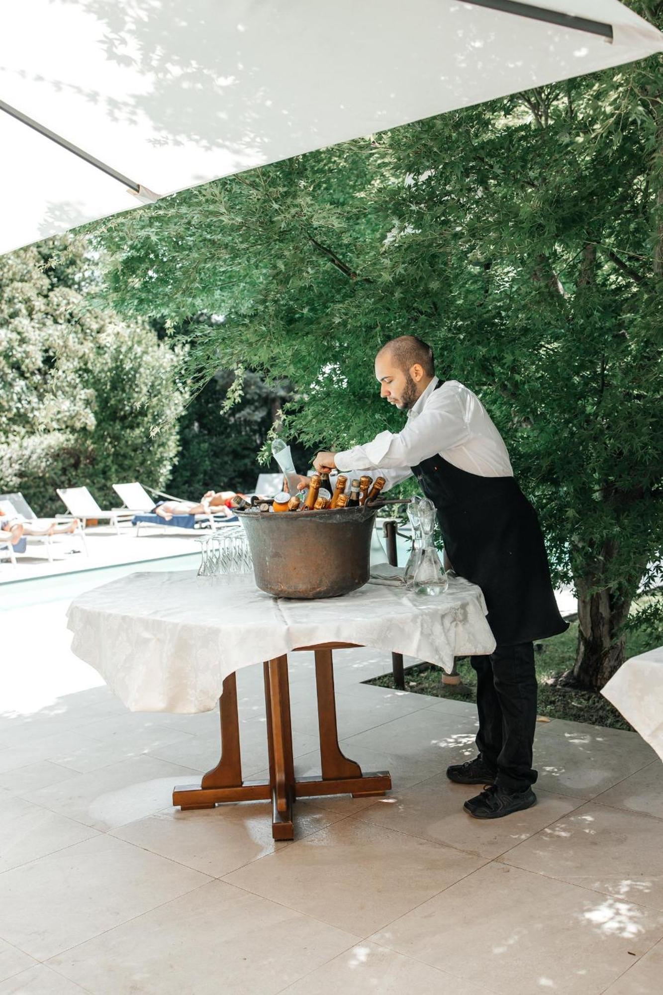 Hotel Milano Pool & Garden Salice Terme Exteriér fotografie